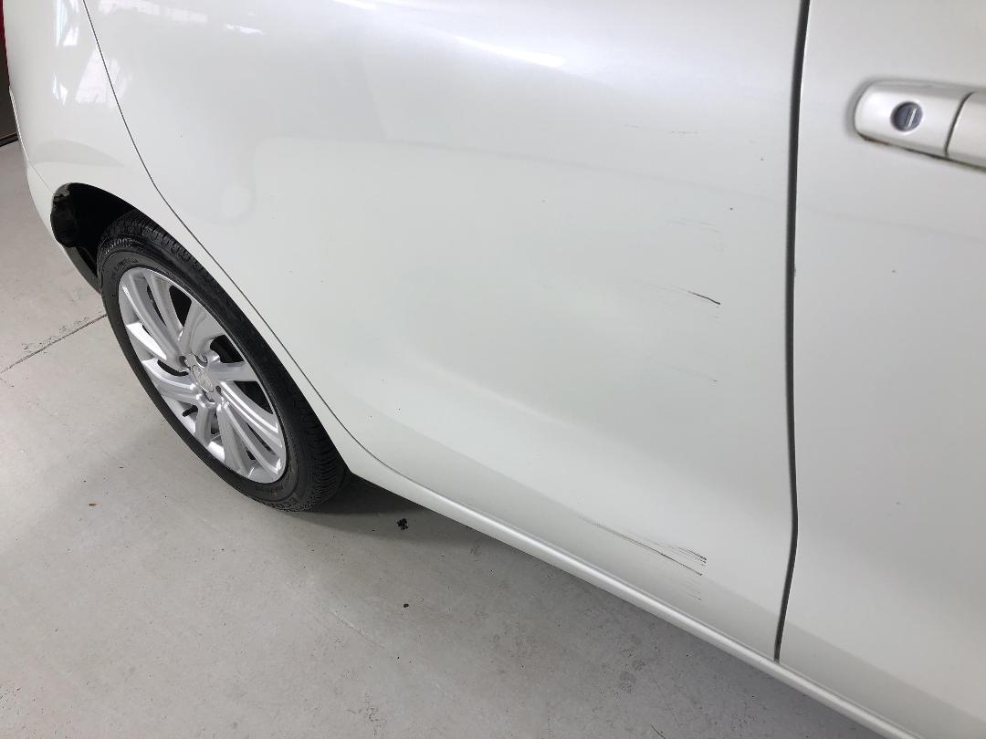 Photo '23' of Suzuki Swift