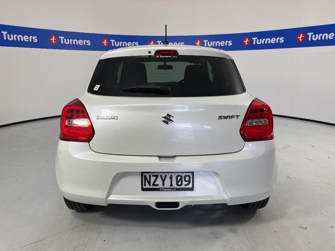 Photo '6' of Suzuki Swift Photo '6' of Suzuki Swift