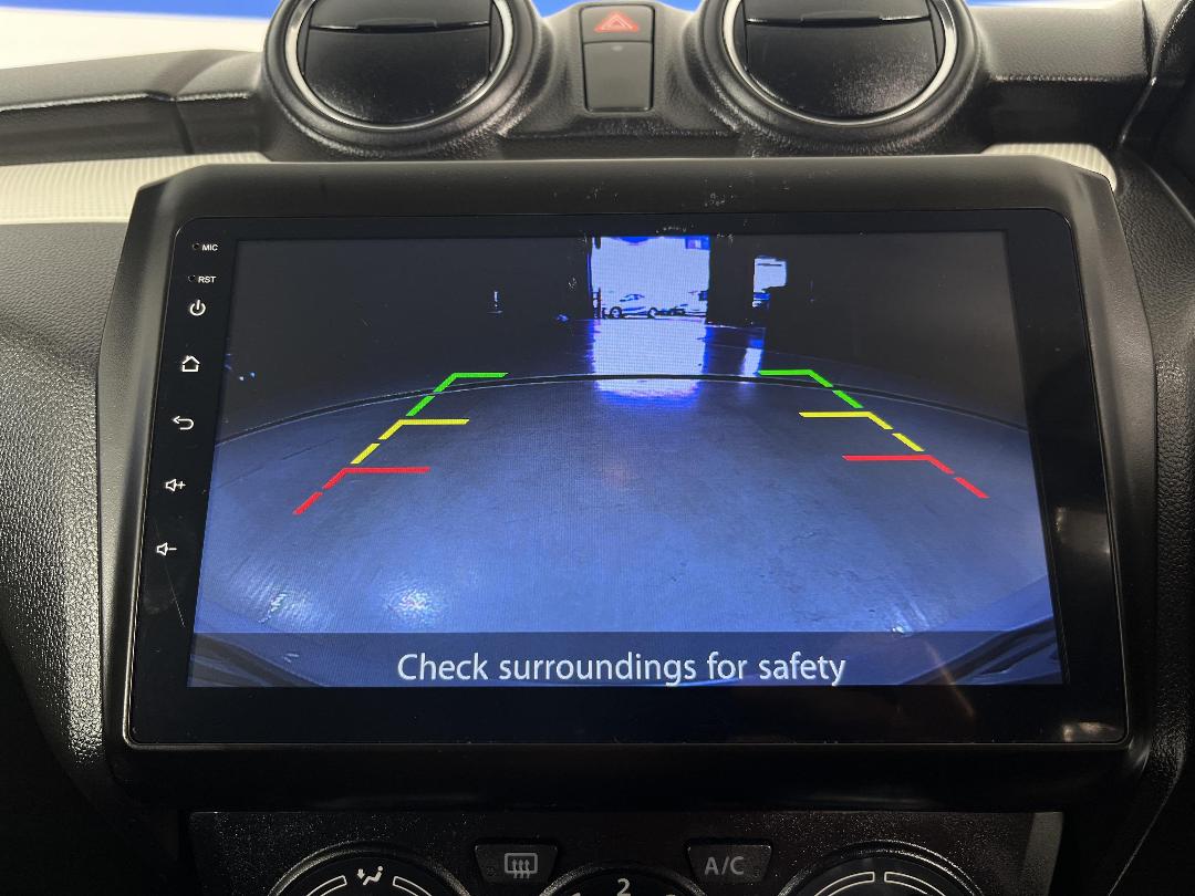 Photo '27' of Suzuki Swift Photo '27' of Suzuki Swift