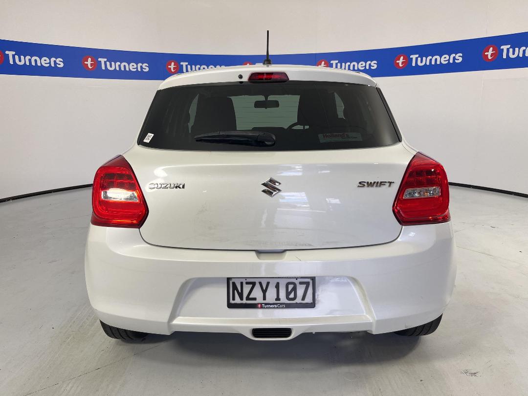 Photo '6' of Suzuki Swift Photo '6' of Suzuki Swift