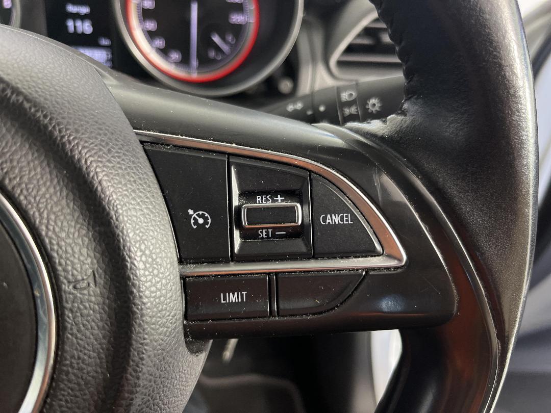 Photo '23' of Suzuki Swift Photo '23' of Suzuki Swift