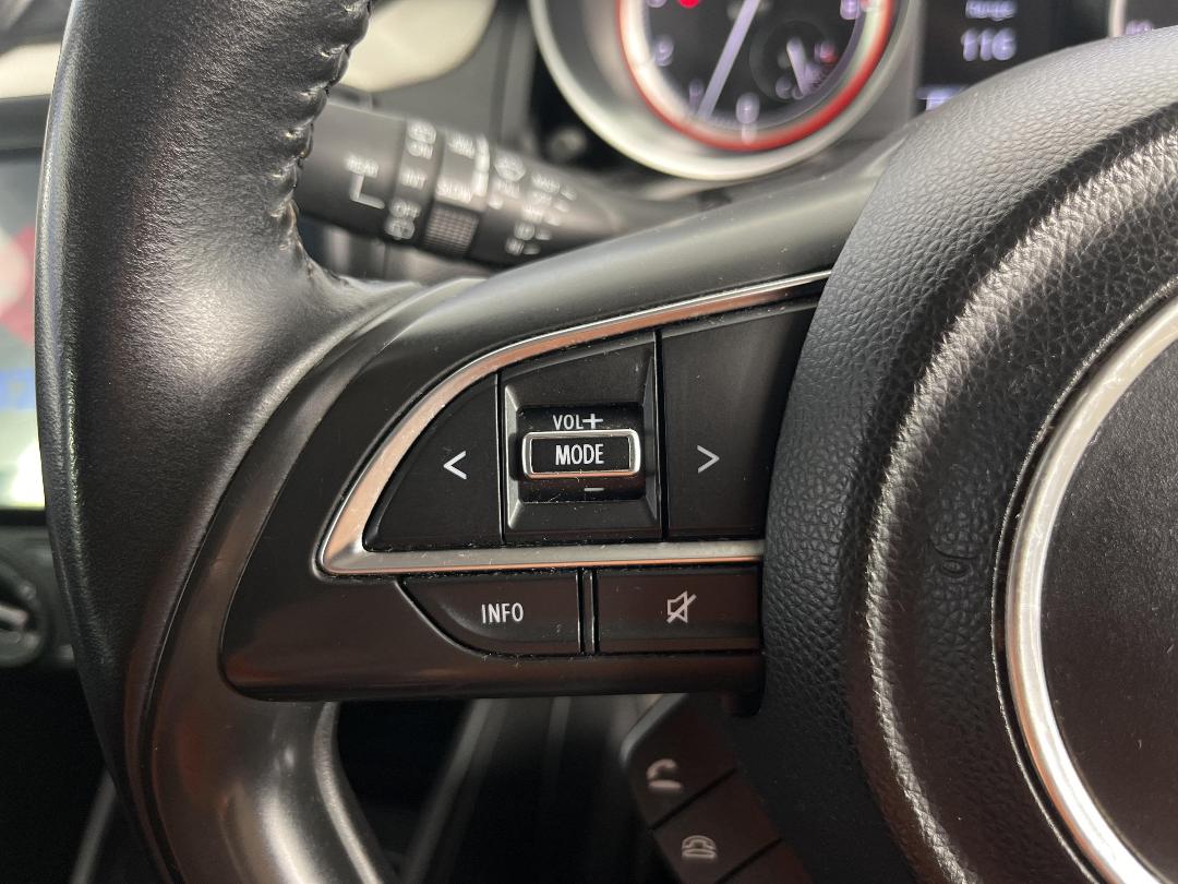 Photo '24' of Suzuki Swift Photo '24' of Suzuki Swift