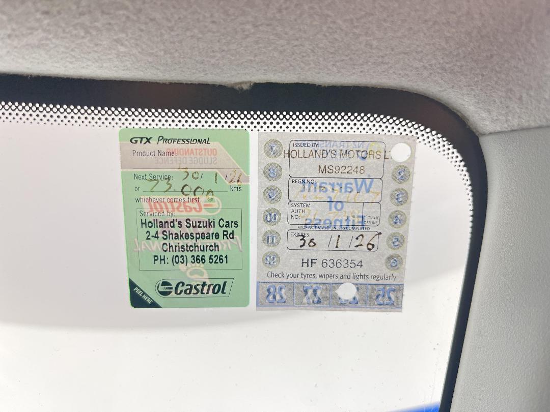 Photo '27' of Suzuki Swift Photo '27' of Suzuki Swift