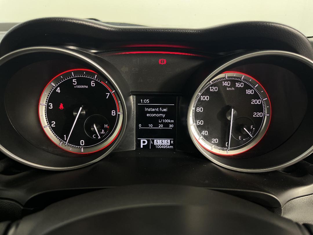 Photo '21' of Suzuki Swift