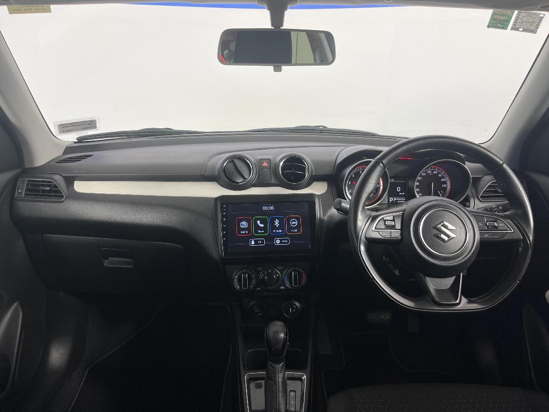 Photo '17' of Suzuki Swift Photo '17' of Suzuki Swift