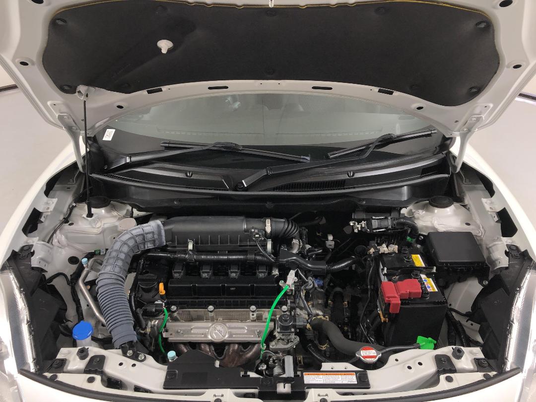 Photo '13' of Suzuki Swift