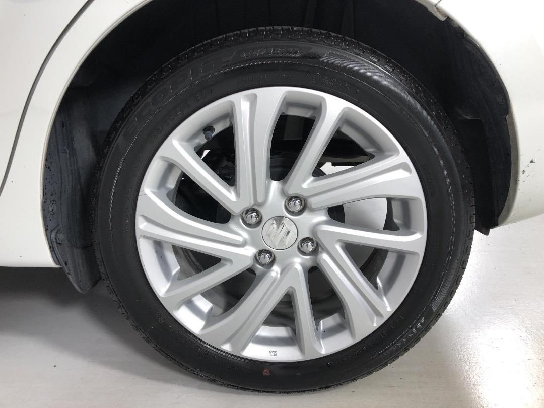 Photo '11' of Suzuki Swift