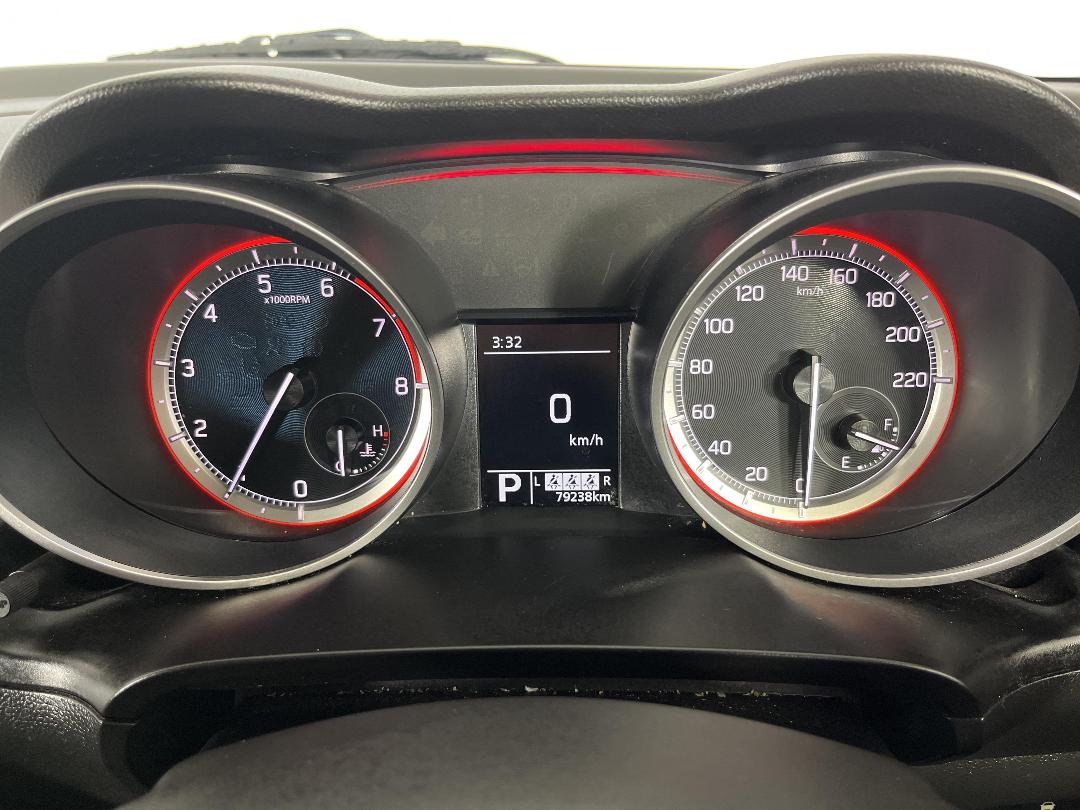 Photo '21' of Suzuki Swift