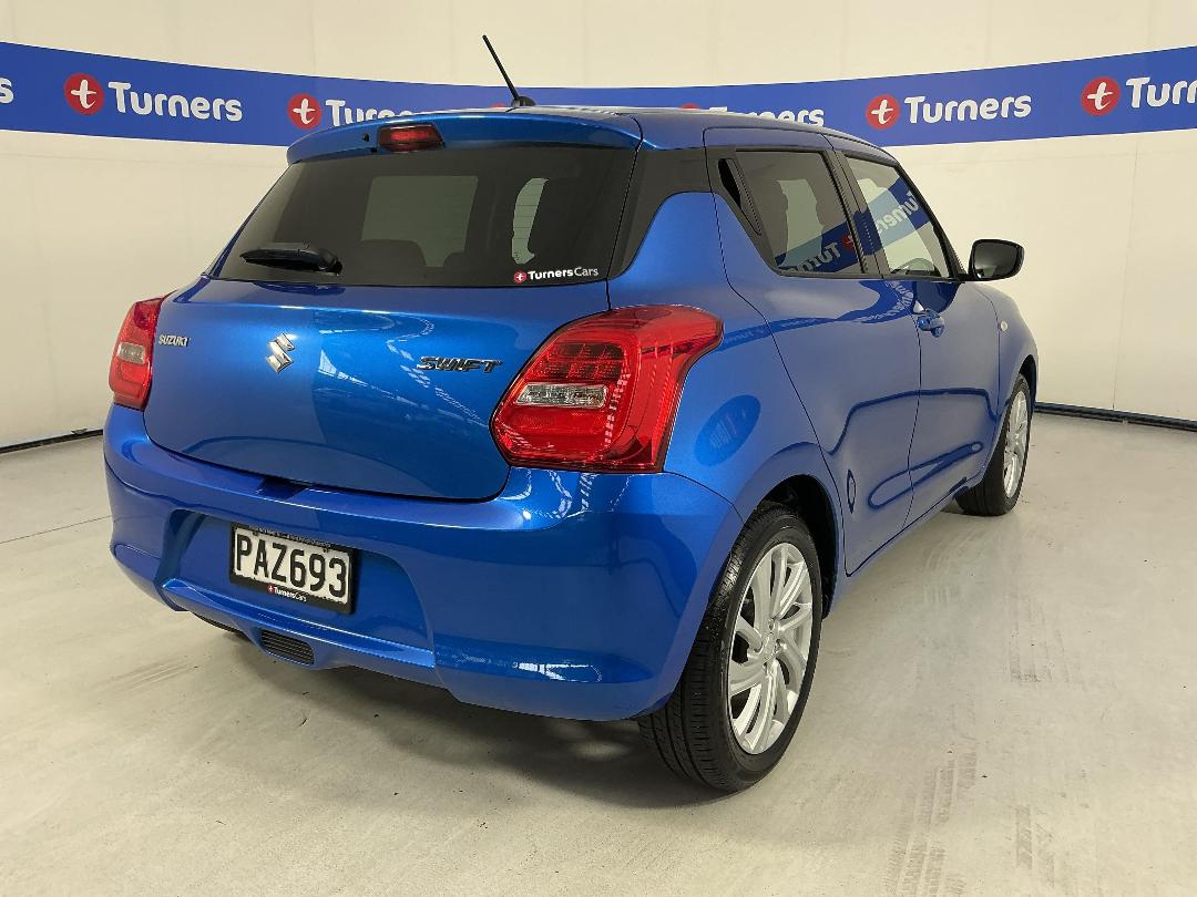 Photo '7' of Suzuki Swift Photo '7' of Suzuki Swift