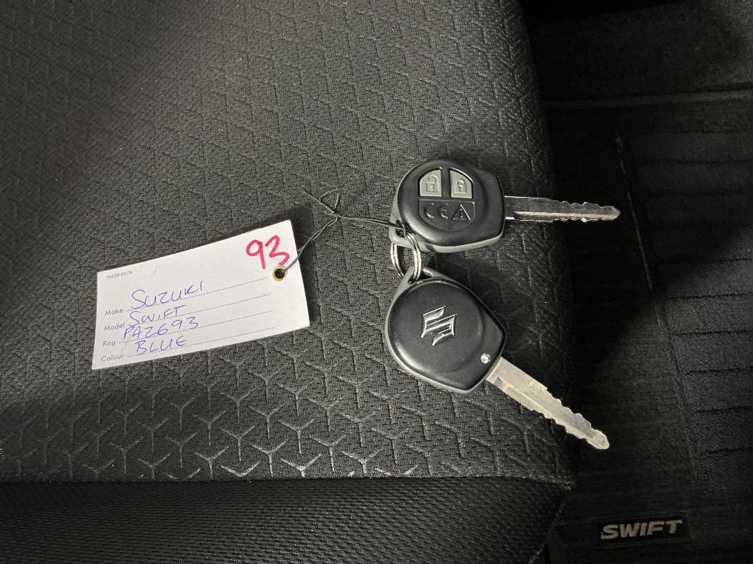 Photo '22' of Suzuki Swift Photo '22' of Suzuki Swift