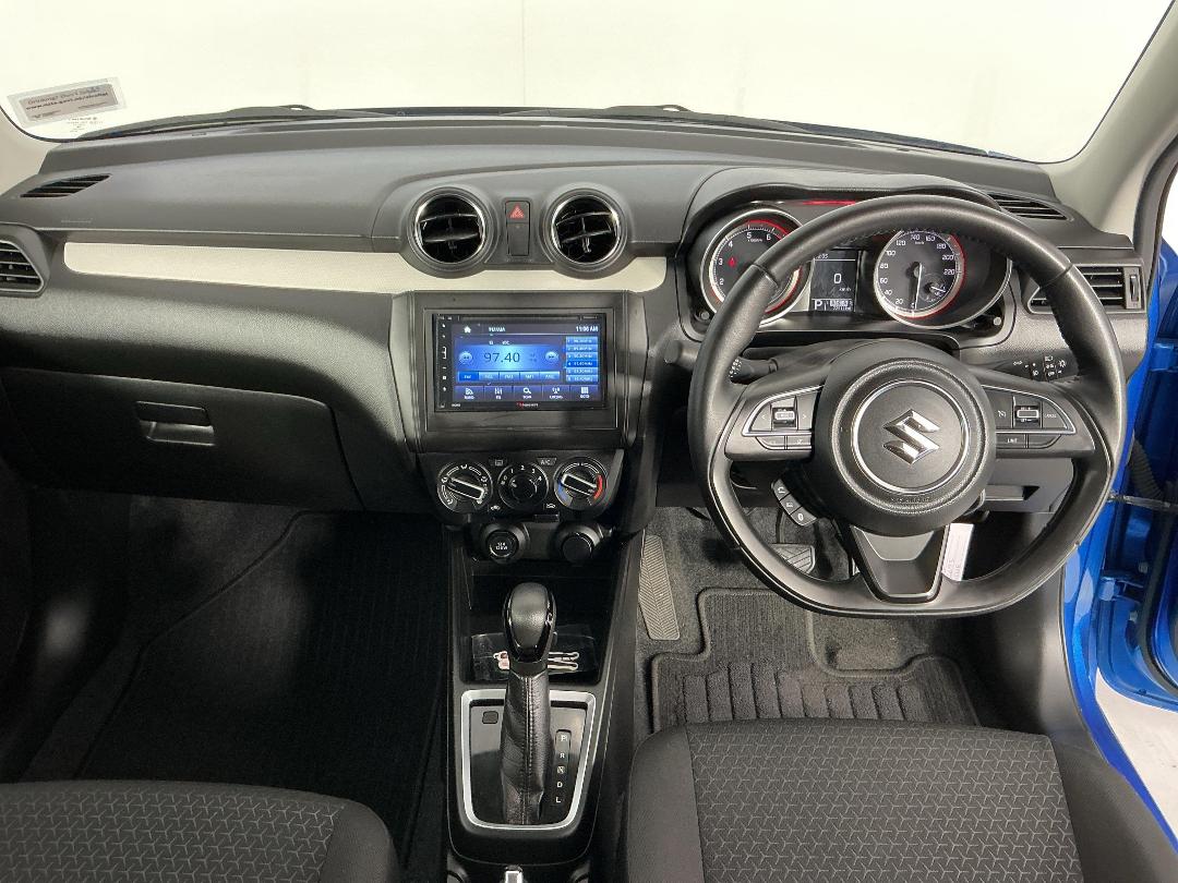 Photo '17' of Suzuki Swift Photo '17' of Suzuki Swift