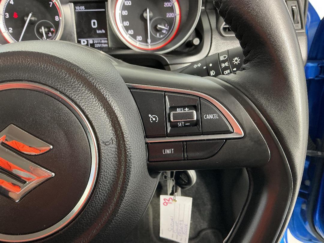 Photo '24' of Suzuki Swift Photo '24' of Suzuki Swift