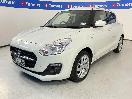 Thumbnail '4' of Suzuki Swift