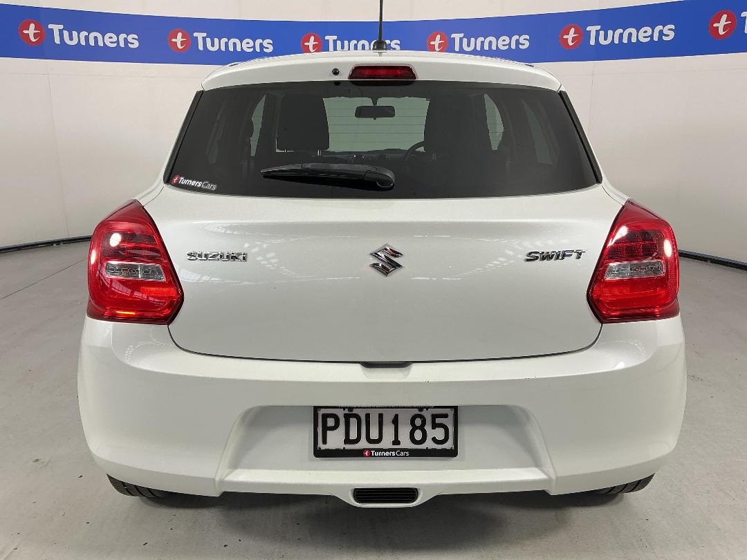 Photo '6' of Suzuki Swift