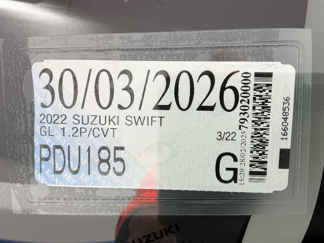 Photo '27' of Suzuki Swift