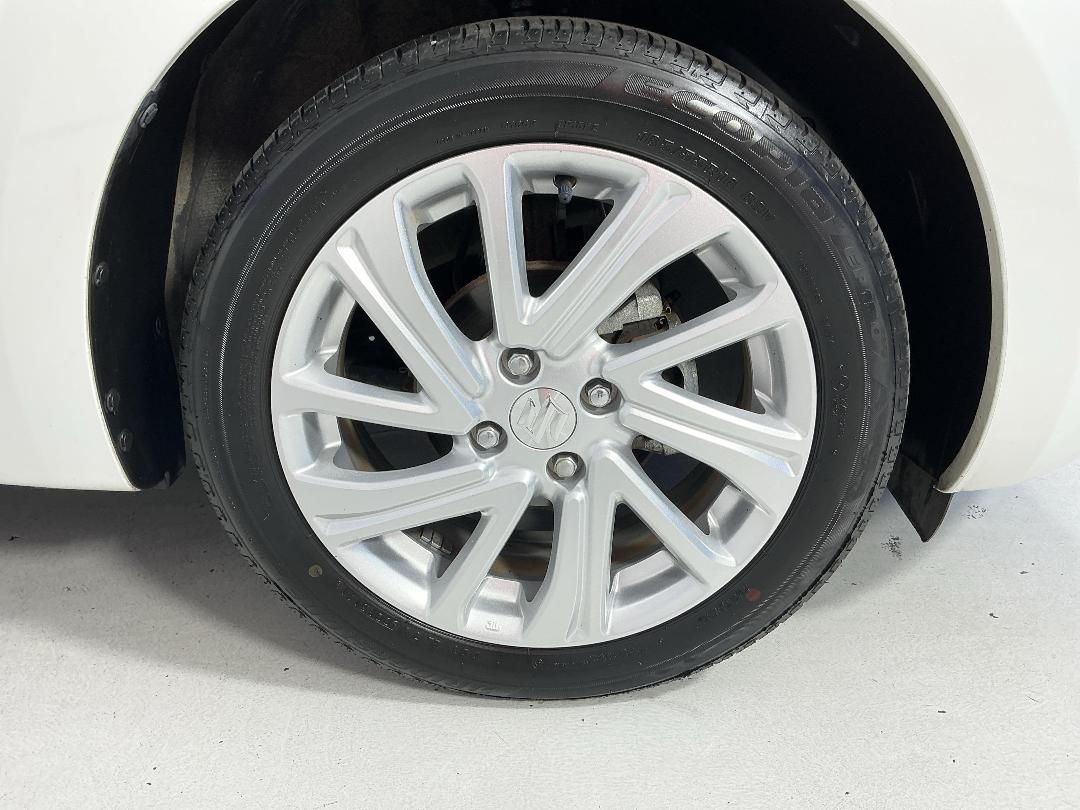 Photo '9' of Suzuki Swift