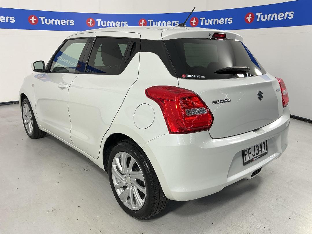 Photo '5' of Suzuki Swift