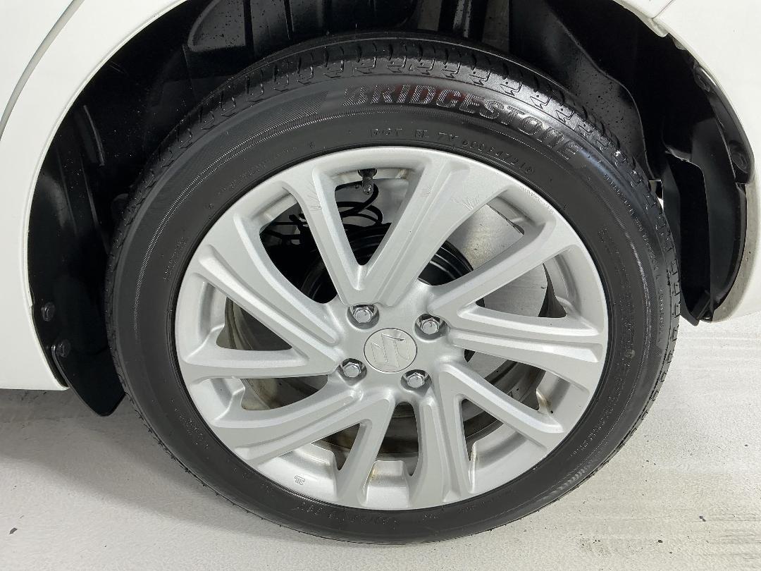 Photo '11' of Suzuki Swift