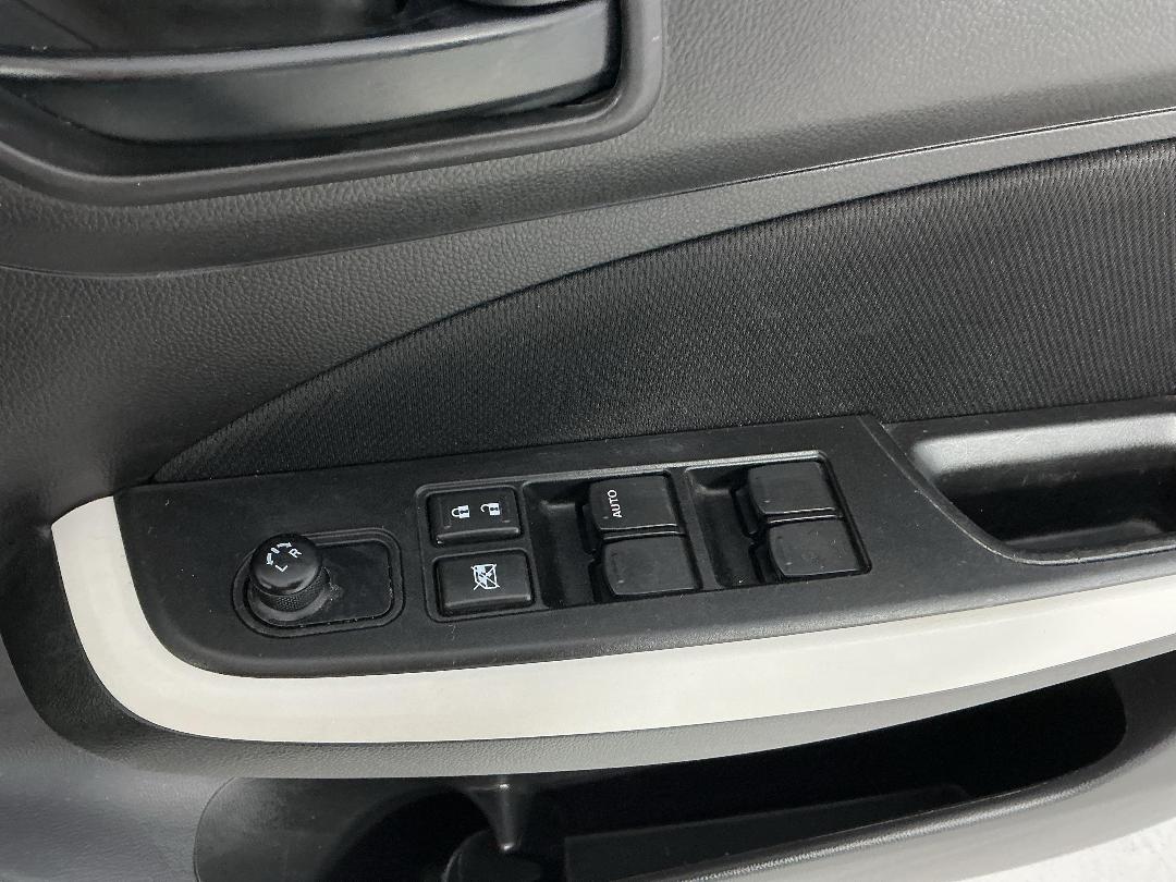 Photo '25' of Suzuki Swift