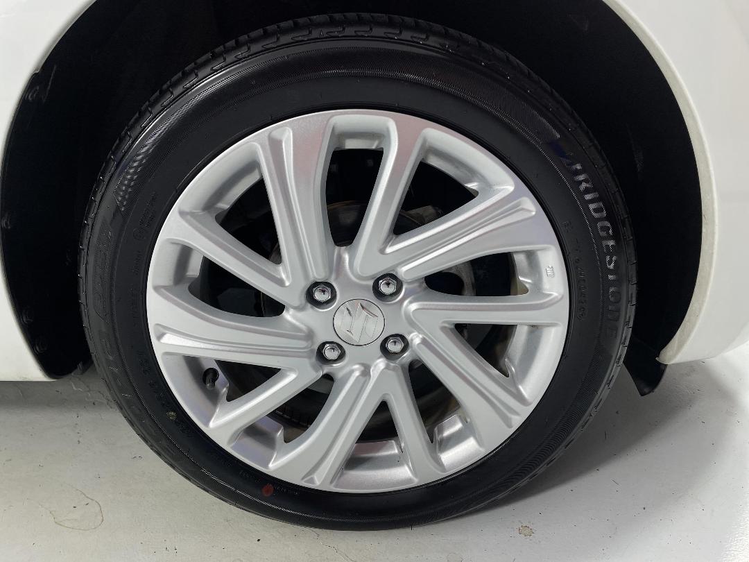 Photo '9' of Suzuki Swift