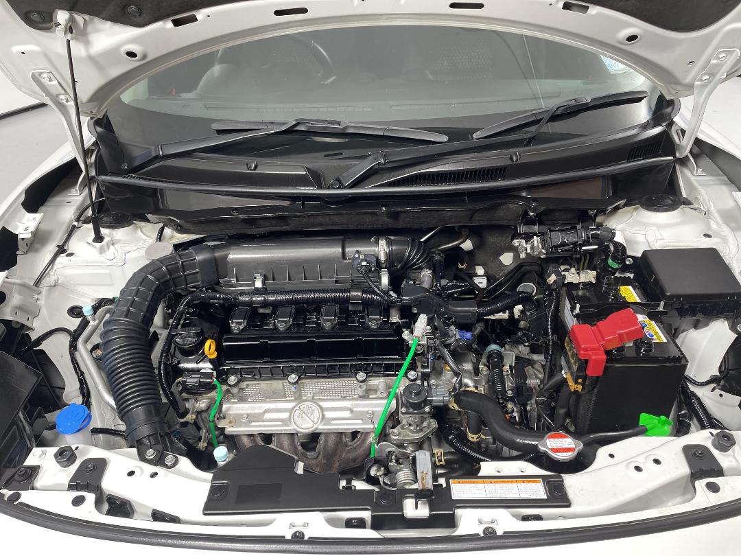 Photo '13' of Suzuki Swift