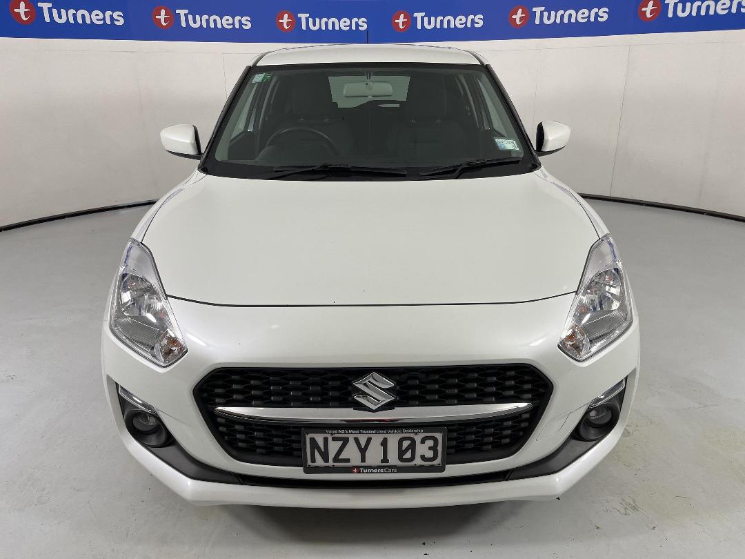 Photo '2' of Suzuki Swift