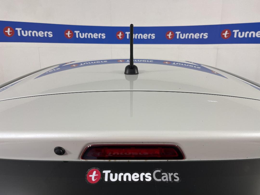 Photo '26' of Suzuki Swift