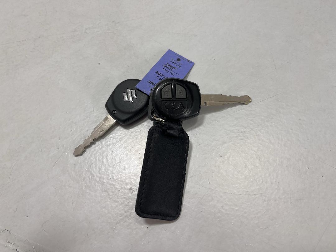 Photo '22' of Suzuki Swift