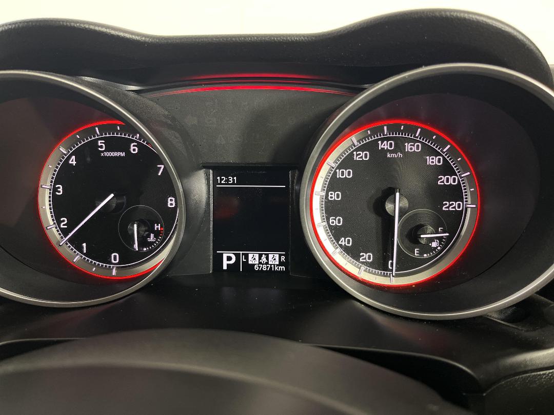 Photo '21' of Suzuki Swift