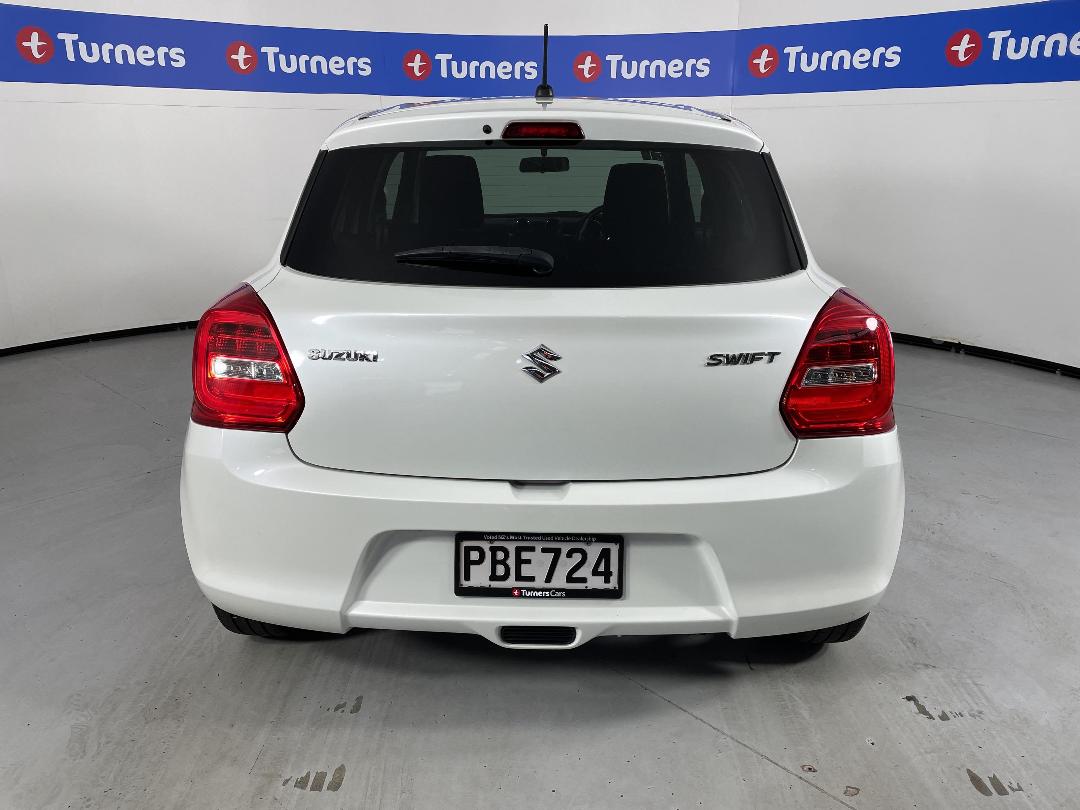 Photo '6' of Suzuki Swift