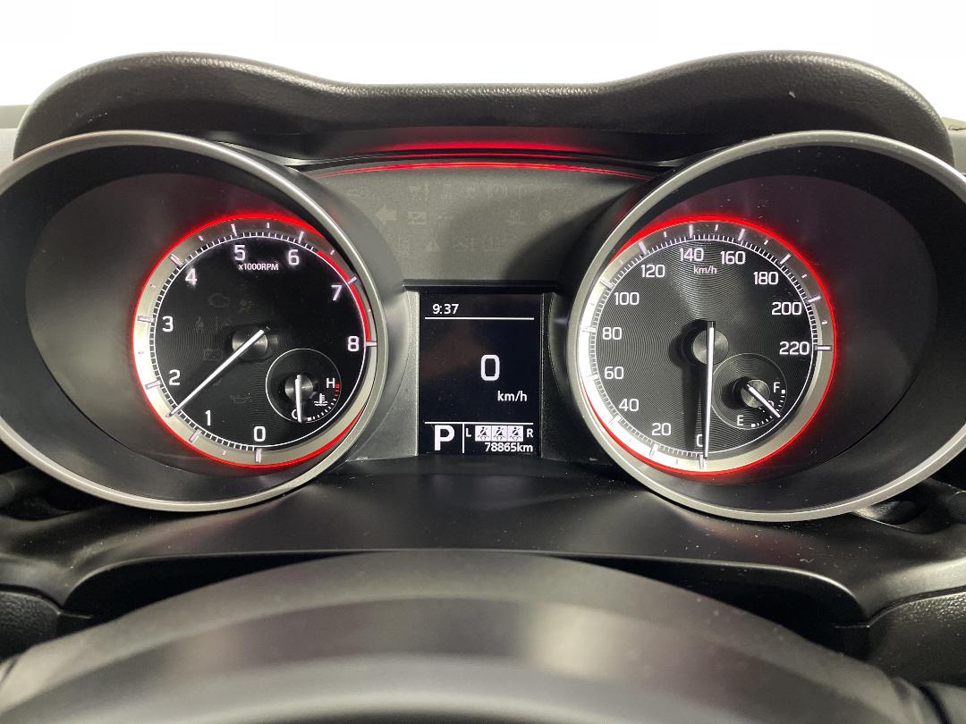 Photo '21' of Suzuki Swift