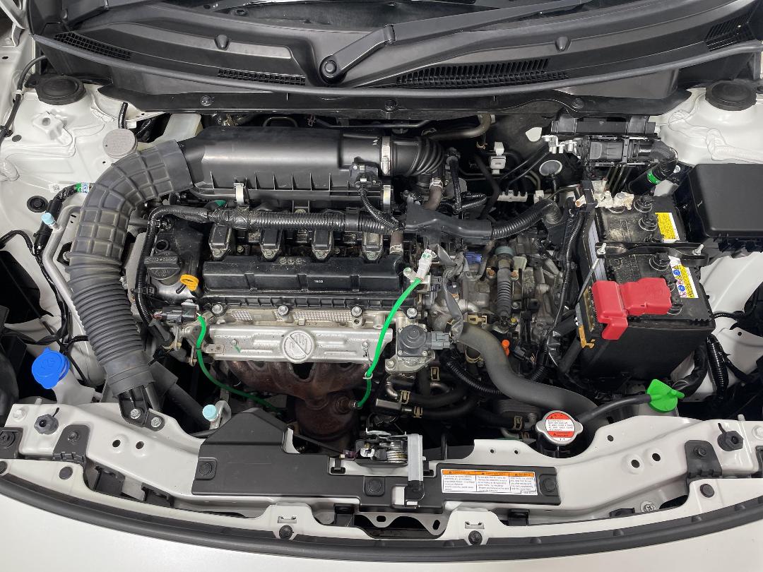 Photo '13' of Suzuki Swift