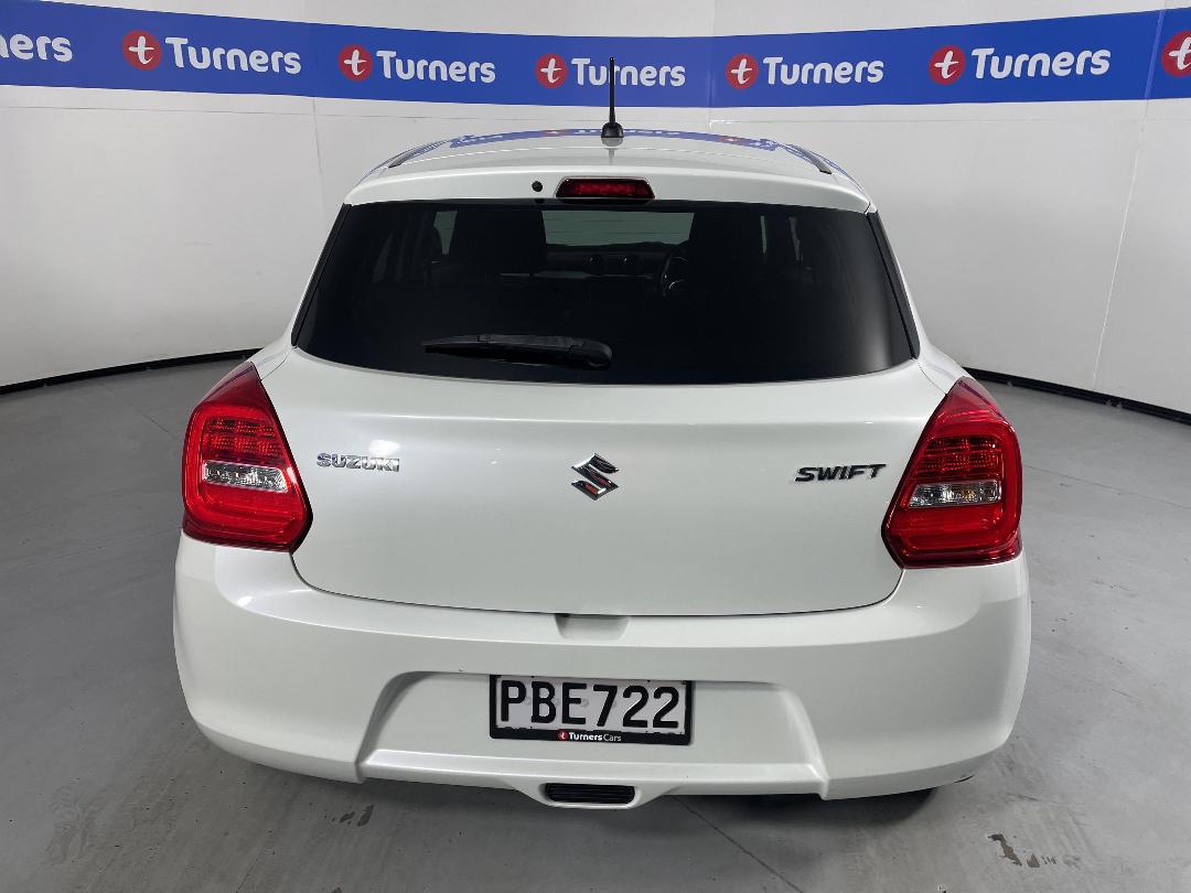 Photo '6' of Suzuki Swift