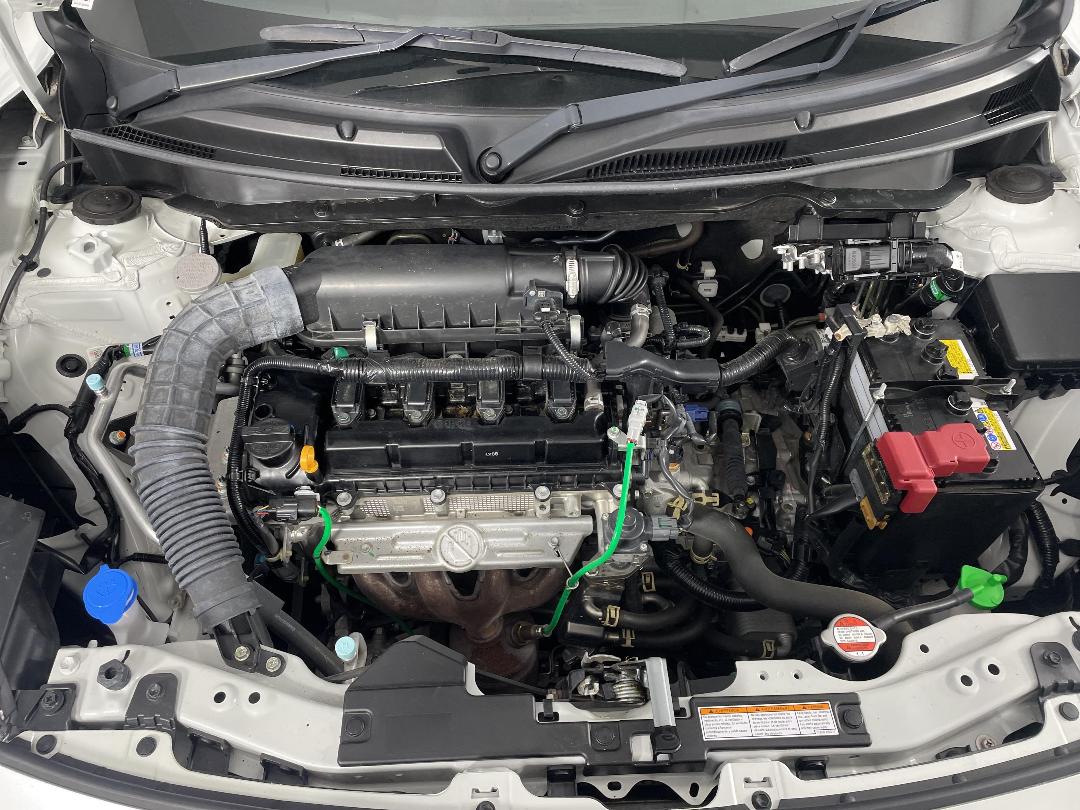 Photo '13' of Suzuki Swift Photo '13' of Suzuki Swift