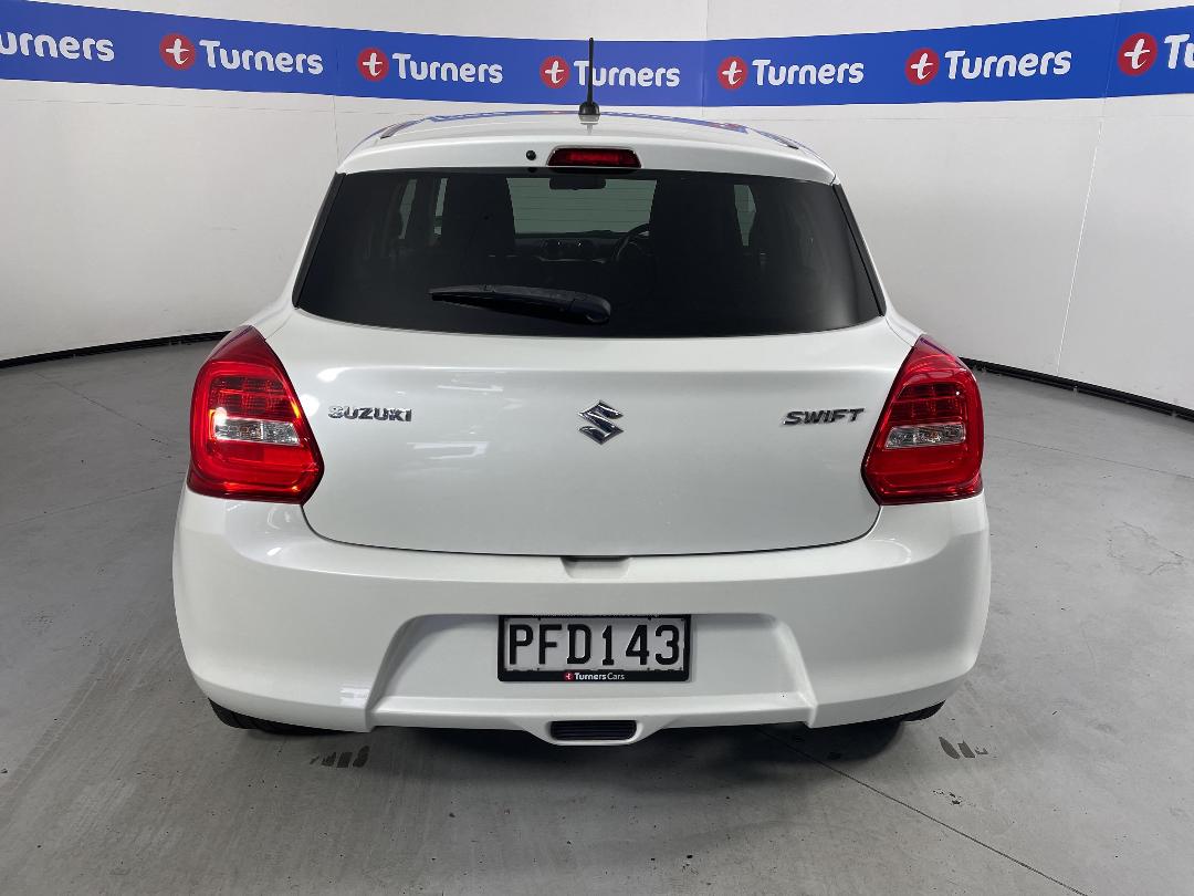 Photo '6' of Suzuki Swift Photo '6' of Suzuki Swift