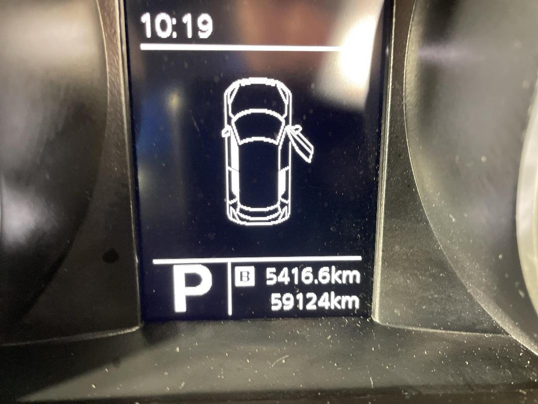 Photo '21' of Suzuki Swift Photo '21' of Suzuki Swift