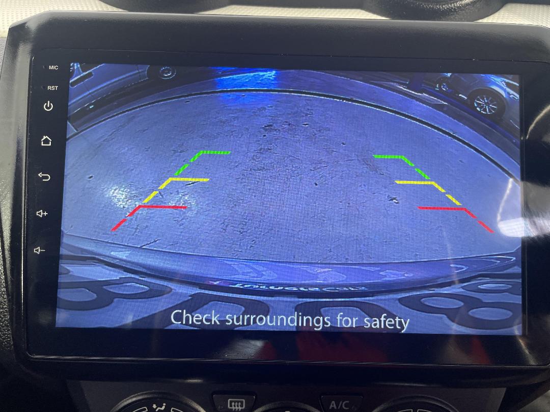 Photo '23' of Suzuki Swift Photo '23' of Suzuki Swift