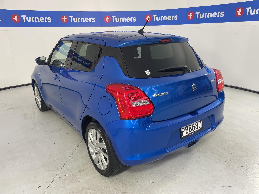 Photo '5' of Suzuki Swift