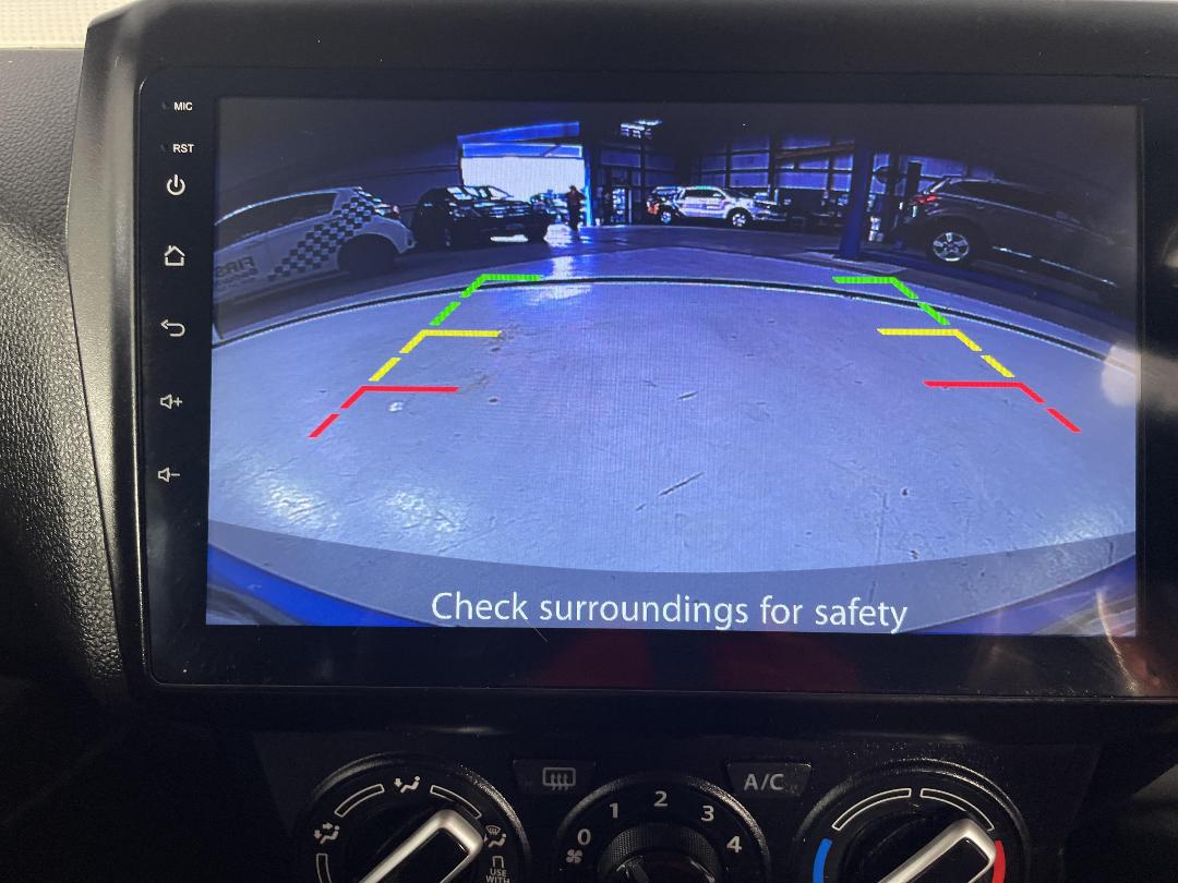 Photo '23' of Suzuki Swift