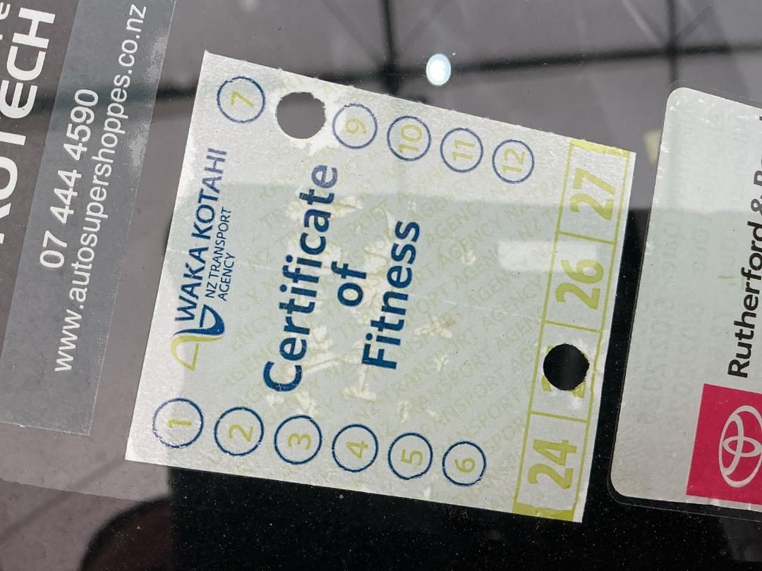 Photo '25' of Suzuki Swift GL