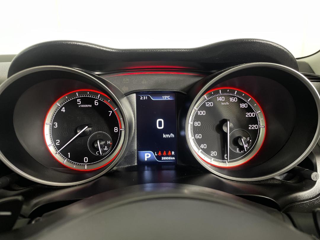 Photo '21' of Suzuki Swift Photo '21' of Suzuki Swift