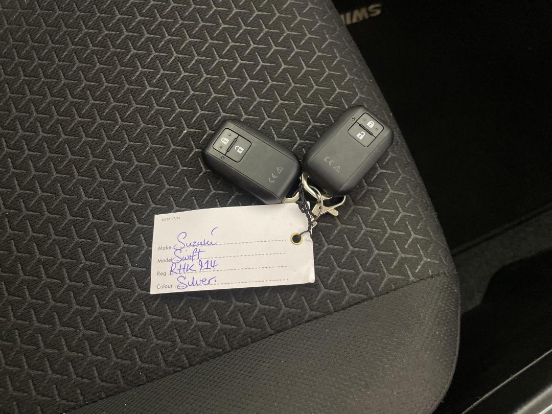 Photo '22' of Suzuki Swift Photo '22' of Suzuki Swift