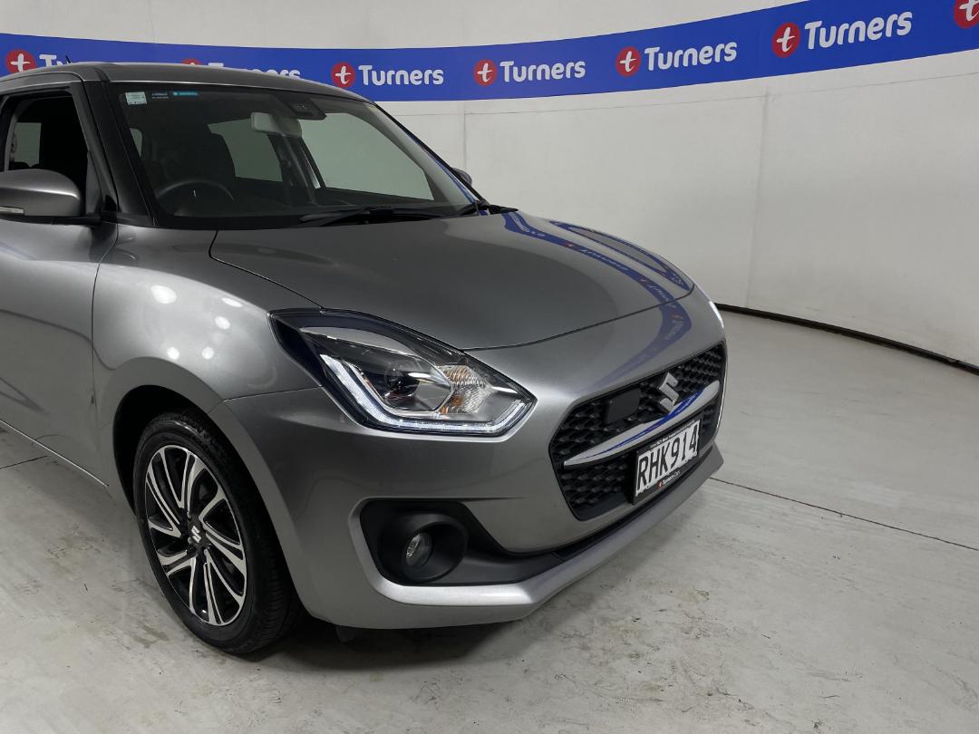 Photo '24' of Suzuki Swift Photo '24' of Suzuki Swift