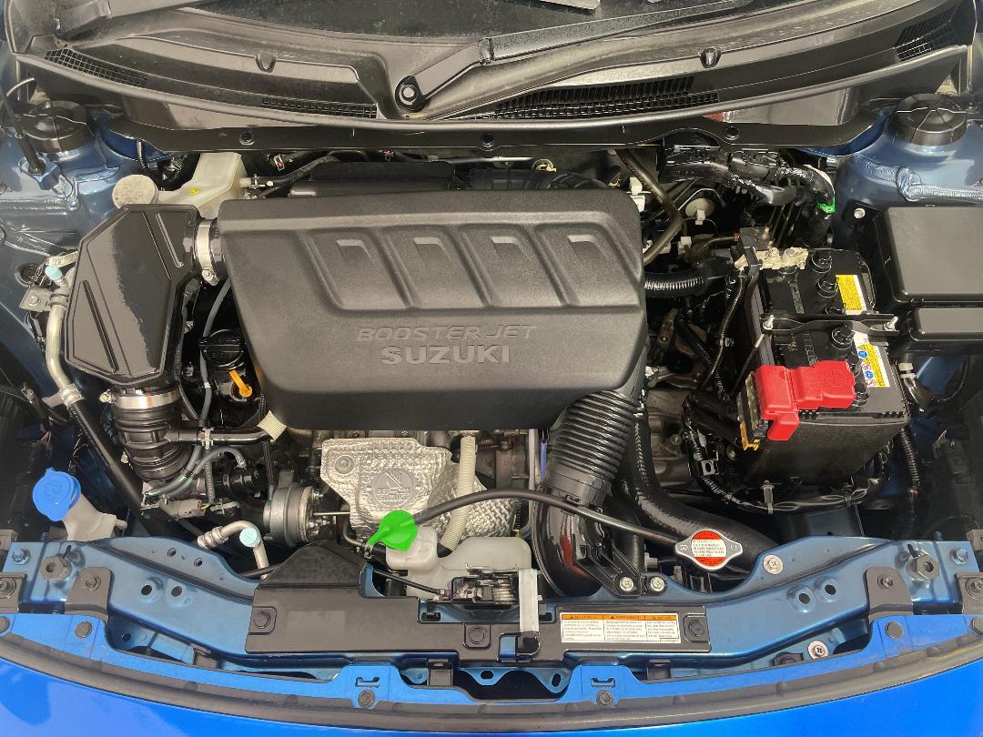 Photo '13' of Suzuki Swift