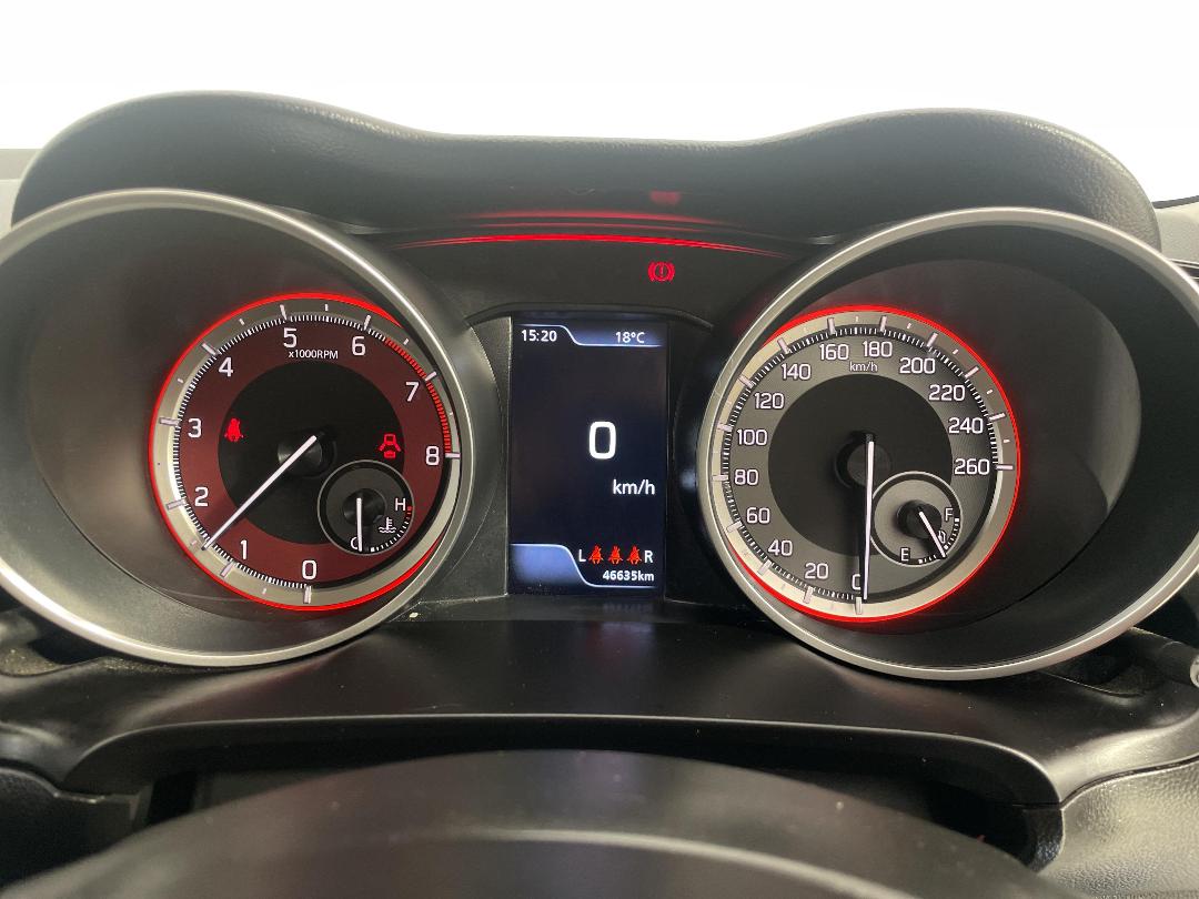 Photo '21' of Suzuki Swift