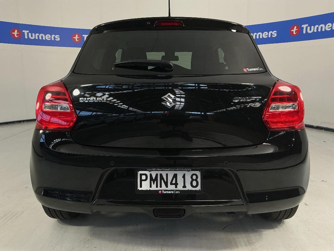 Photo '6' of Suzuki Swift