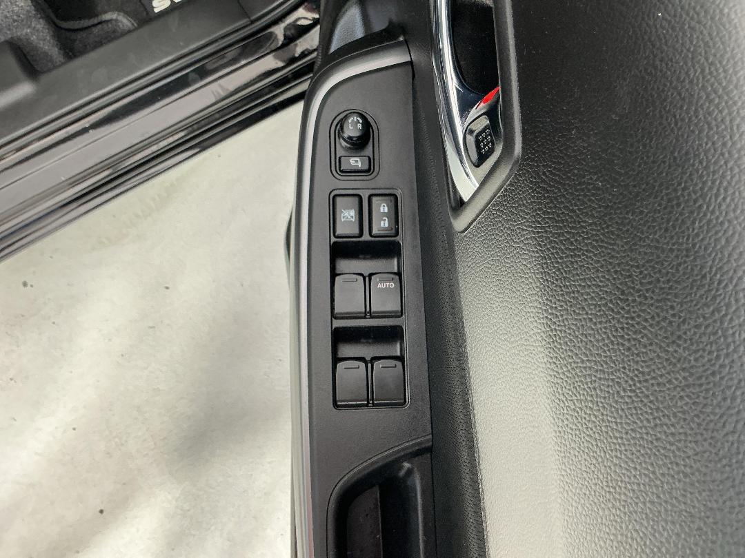 Photo '23' of Suzuki Swift