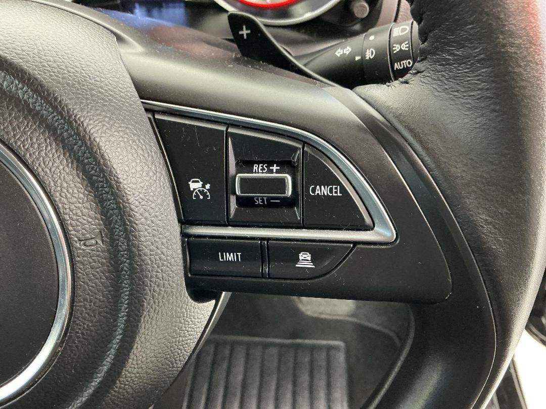 Photo '25' of Suzuki Swift