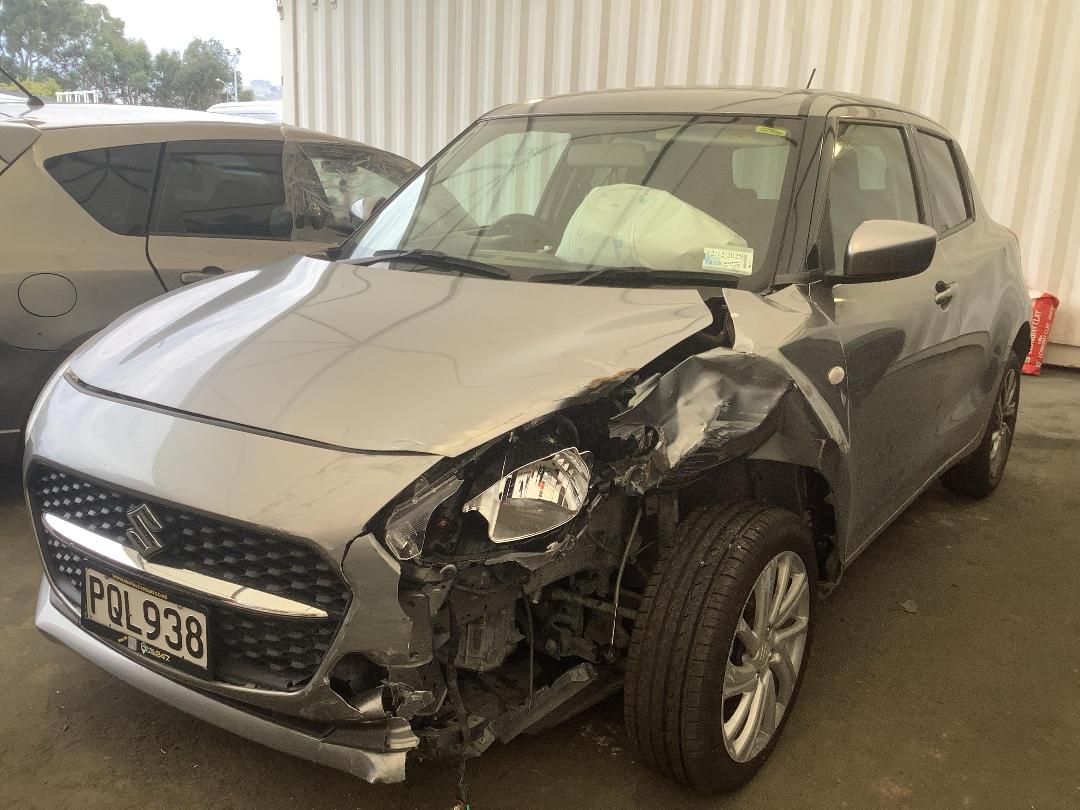 Photo '2' of Suzuki Swift GL Photo '2' of Suzuki Swift GL