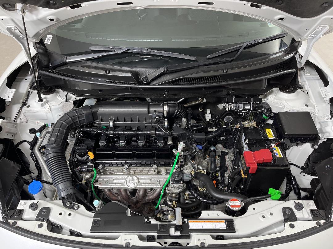 Photo '13' of Suzuki Swift